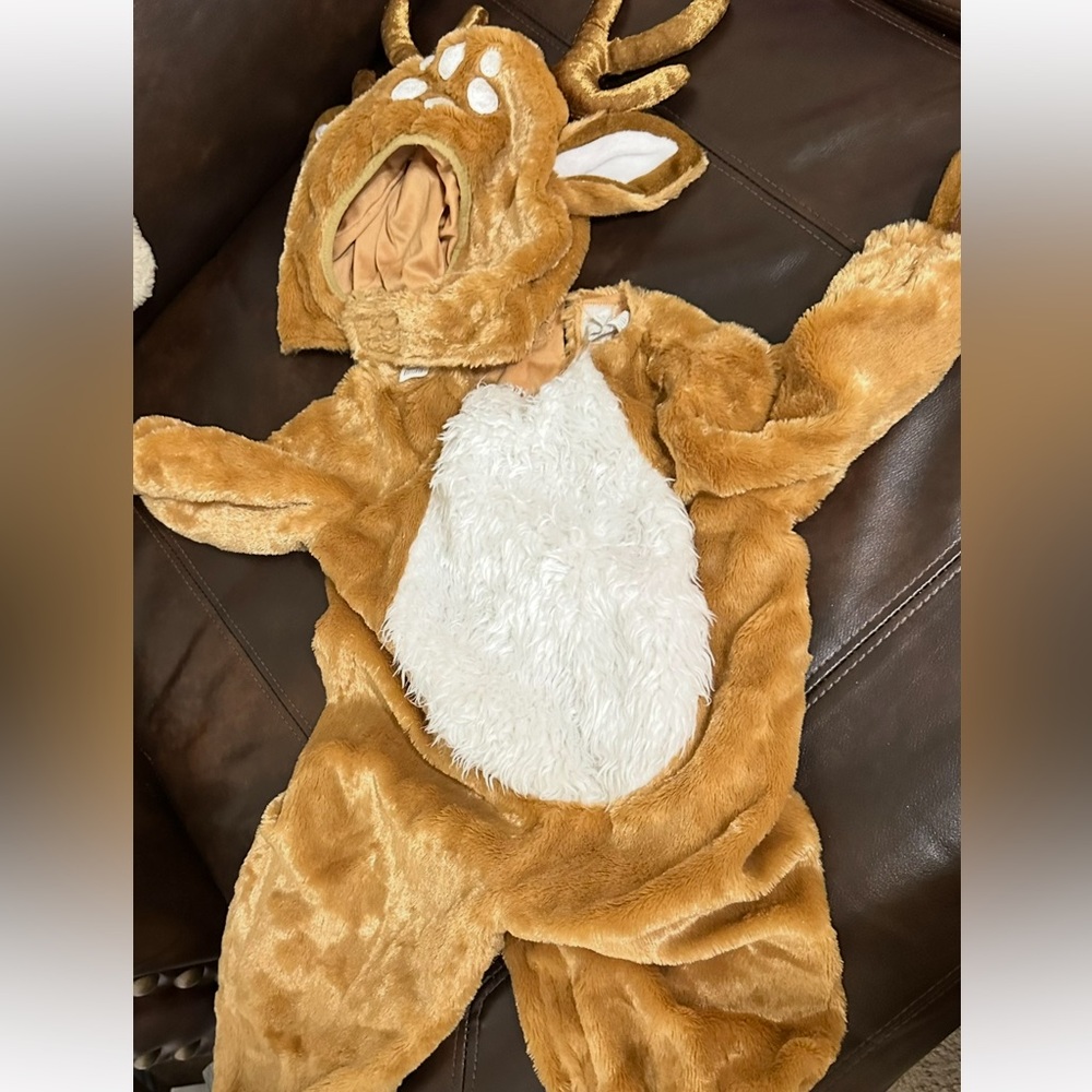 Adorable Brown and White Reindeer Costume for Kids - Picture 2 of 4